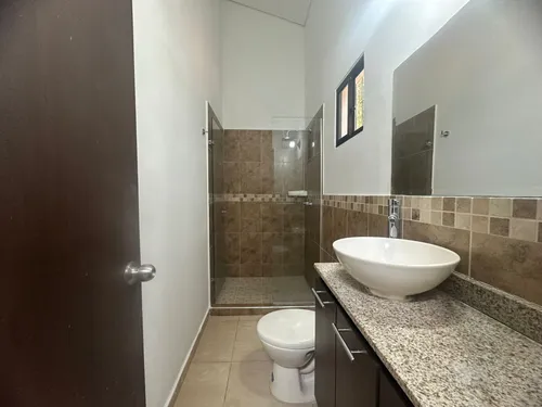 Casa En Arriendo En El Refugio. Cod A8014680