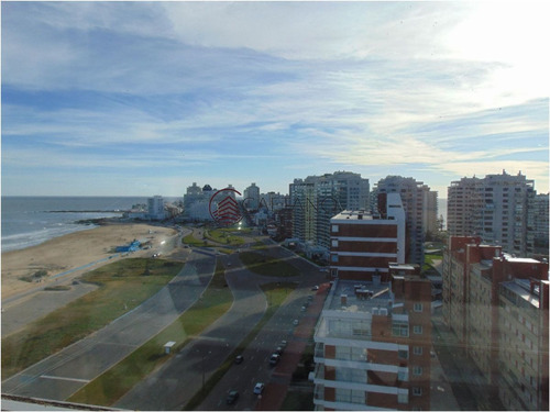 Imagen 25 de 30 de Apartamento En Alquiler En Primera Linea - Punta Del Este Brava