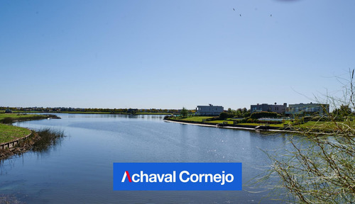 Lote Terreno Al Agua En Barrio Muelles / Puertos