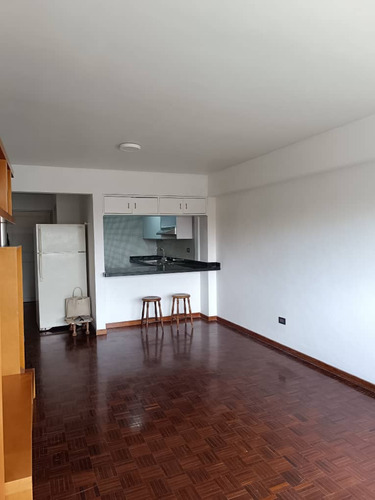 Alquilo Apartamento Lomas De Bello Monte Um