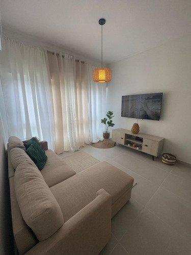 Zona Universitaria -apartamento Nuevo En Alquiler Finamente Amueblado 1 Habitación 1.5 Baños 1 Parqueo Techado Lobby Terraza Con Área De Bbq Gimnasio Salón Multiuso Área Infantil Climatizados