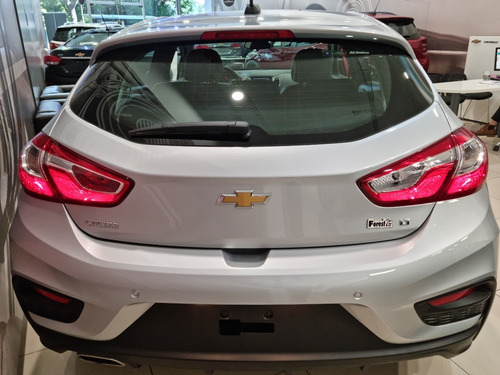 Imagen 18 de 25 de Chevrolet Cruze Lt 5 Puertas Automatico 0km 2022