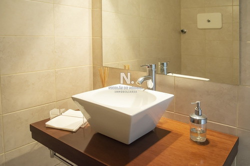 Hermoso Penthouse En Venta, En Primera Linea.- Ref: 3309
