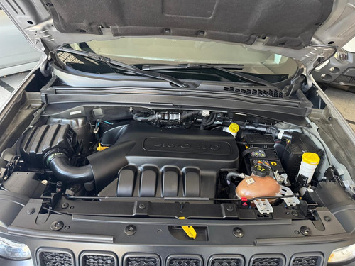 Jeep Renegade 1.8 Sport At