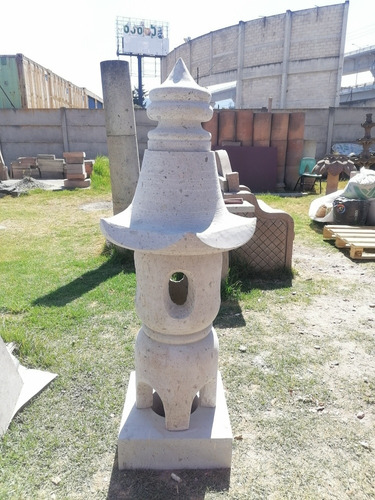 Pagoda De Cantera Blanco Mexicano