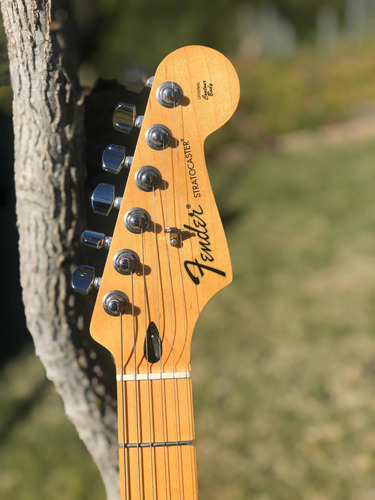 Fender Stratocaster Mim Con Varios Upgrades Y Hard Case (Usado)