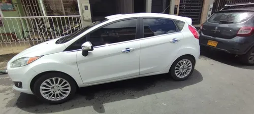 Ford Fiesta 1.6 Hatchback Titanium