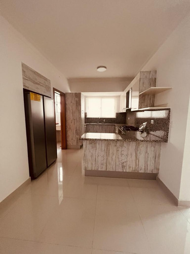 Imagen 10 de 23 de Alquilo Apto Linea Blanca Incluida 3 Hab/ 169 Mt2 Bella Vist