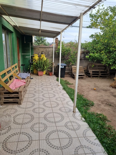 Casa Alto Lo Castillo , Machalí