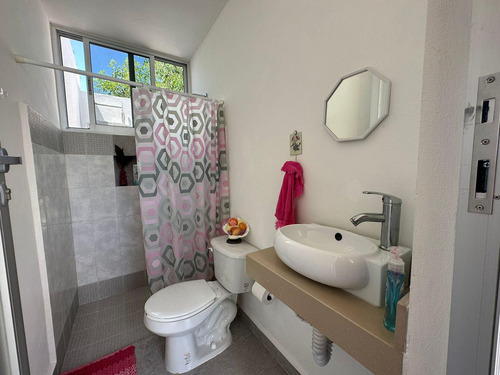 Casa En Venta Merida, Conkal, En Privada, Entrega Inmediata.