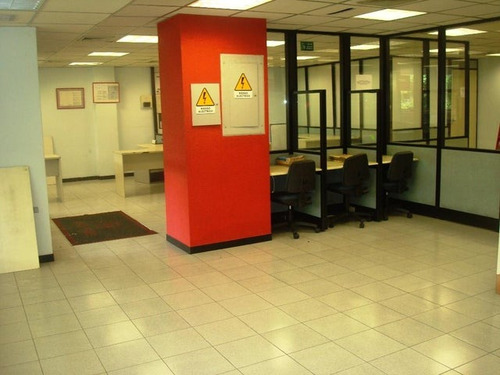 Carla Gonzalez Local Comercial En Venta En Santa Paula Mls #24-10112 Gt