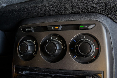 Imagen 16 de 20 de Citroën C3 Picasso 2015 1.6 Tendance 115cv Ott Nv