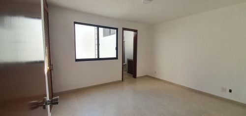 Imagen 10 de 14 de Casa En Venta En Chapalita Las Fuentes