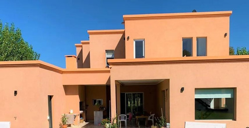Imagen 25 de 27 de Casa En Venta De 4 Ambientes En Casuarinas Del Pilar Club De Campo. Pilar