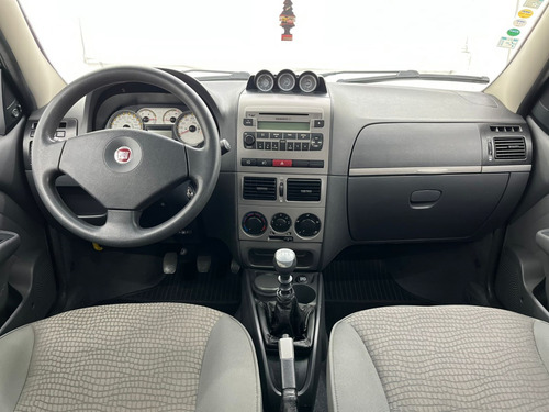 Fiat Strada 1.8 MPI ADVENTURE CE 16V FLEX 2P MANUAL