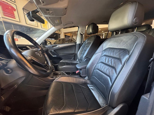 Volkswagen Tiguan Allspac Comf 250 TSI 1.4 Flex