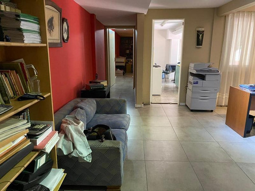 Venta Departamento 4 Ambientes Patio Centro