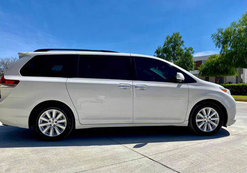 Imagen 5 de 15 de Toyota Sienna 2012 Xle Piel Limited Qc Dvd At