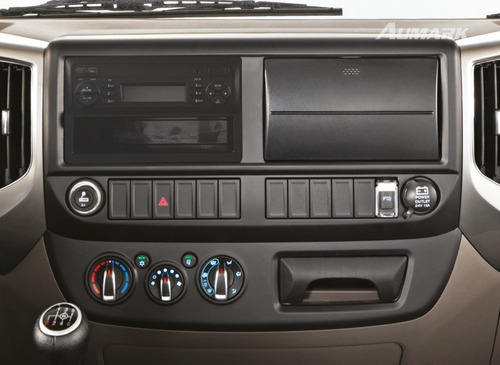 Imagen 4 de 9 de Foton Aumark 614 Con Caja Motor Cummins 150hp