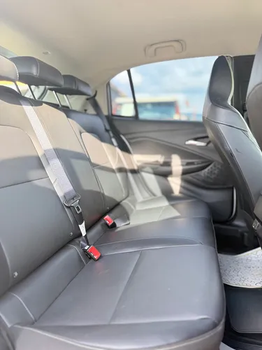 Chevrolet Onix 1.0T Premier Hatch At