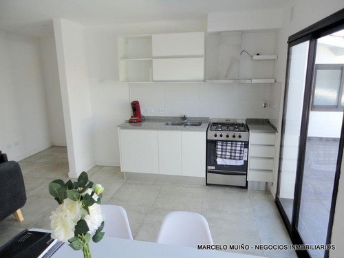 Imagen 10 de 17 de Propiedad Reservada 2 Ambientes | San Martin Al 4500