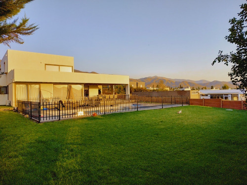 Casa Piedra Roja Chicureo Con Jardin, Piscina Y Amplio Patio