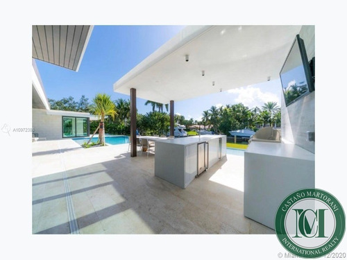 Imagem 7 de 30 de Luxuosa Casa Em Miami. - Ca00403 - 70230535