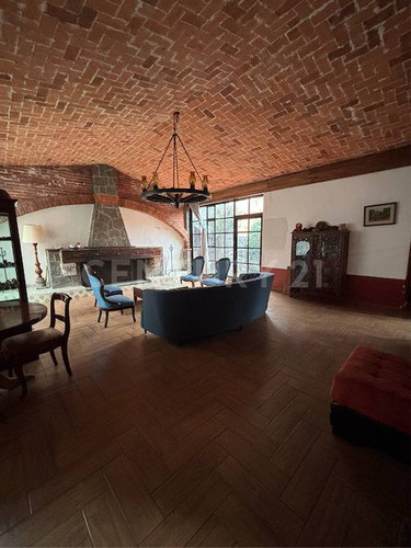 Residencia En Venta En Jardines Del Pedregal, Álvaro Obregón, Cdmx