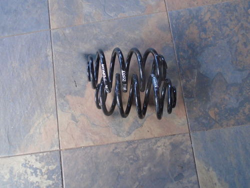 Vendo 2 Espirales Traseros De Nissan Platina, Año 2003