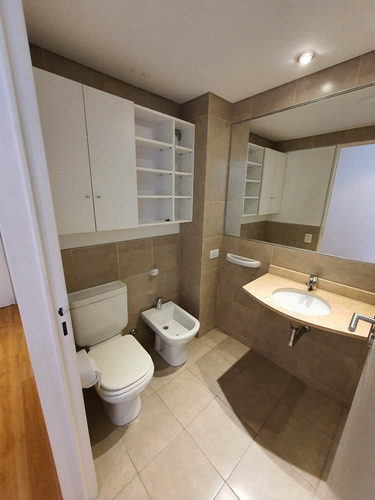 Imagen 11 de 14 de Excelente Departamento De Dos Ambientes Con Cochera En Inmejorable Ubicación De San Telmo - Independencia 742, 11vo. D , Entre Piedras Y Chacabuco, Caba