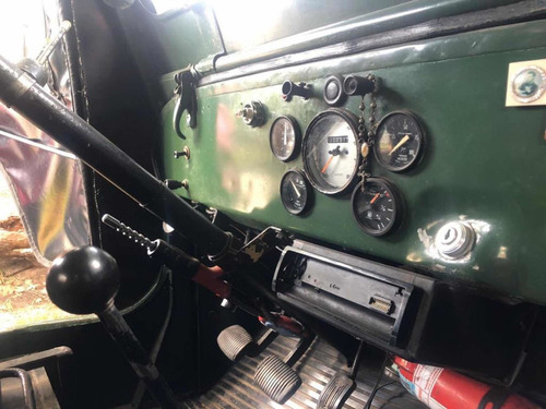 Willys Hurricane 4x4
