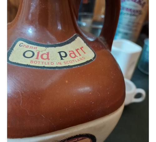 Botella De Porcelana Whisky Escoses Oldman Parr (Usado)