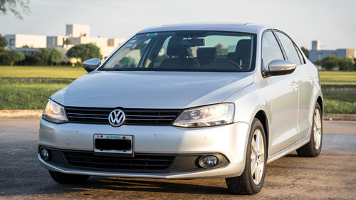 Volkswagen Vento 2.5 Luxury 170cv