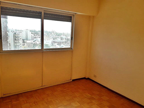 Venta De Departamento De 2 Amb En Wilde - Apto Profesional