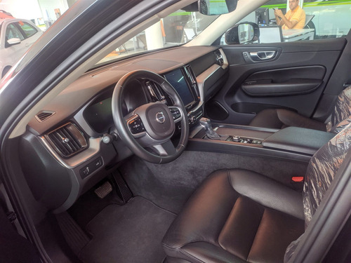 Volvo V60 2.0 T5 Gasolina Momentum Geartronic