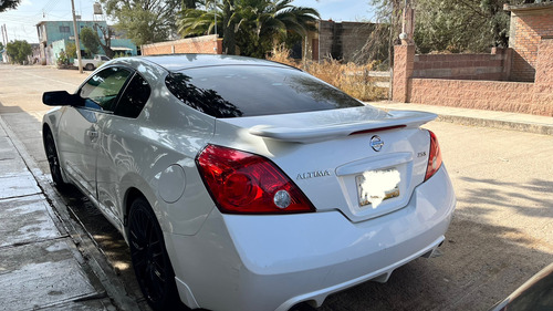 Nissan Altima Coupe 2.5S