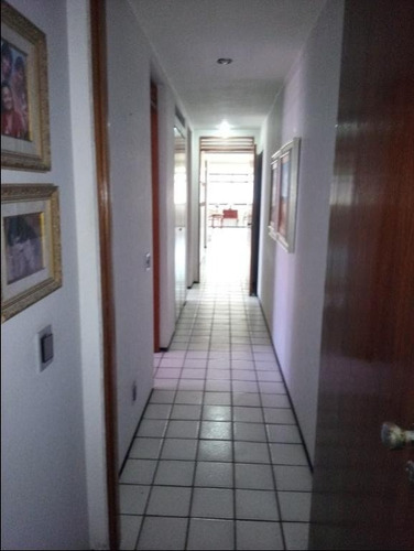 Imagem 9 de 25 de Apartamento Com 3 Dormitórios À Venda, 260 M² Por R$ 990.000,00 - Meireles - Fortaleza/ce - Ap1700