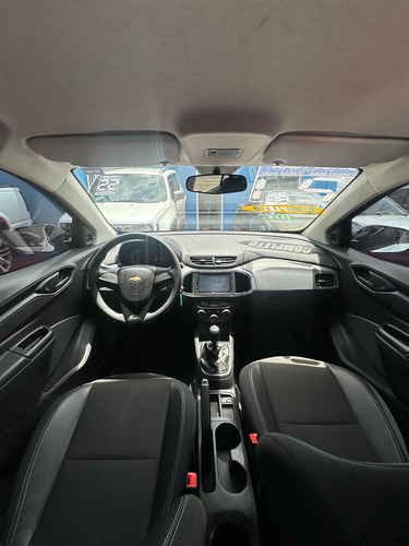 Chevrolet Onix plus Black Editions 1.0 8v FLEX
