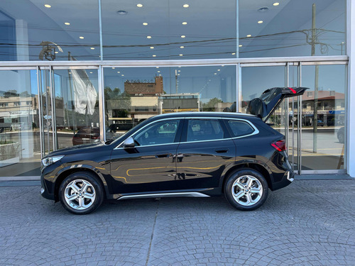Bmw X1 18i Okm 2025 - No Audi Q3 Ni Mercedes Gla