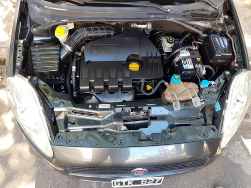 Imagen 10 de 10 de Fiat Punto Hlx 1.8 2008