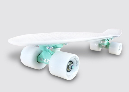 Skate Completo Blazer Desplazarte Plàstico Color Tabla Fish Color Multicolor Ruedas Modelo Poliuretano (goma) Color Penny Gris Pastel Rulemanes Modelo Abec 5