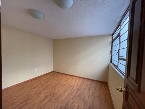 Imagen 4 de 11 de Casa En Renta En Colonia La Paz