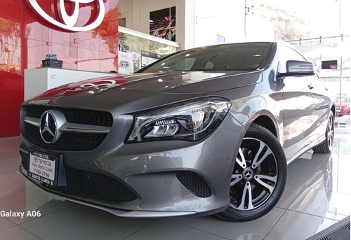 Mercedes-Benz Clase CLA 1.6 200 Sport At