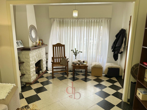 Casa En Adrogué