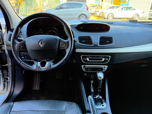 Renault Fluence Renault Fluence 2.0 16V Dynamique X-Tronic (Aut) (Flex)