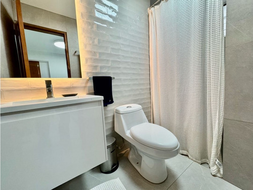 Se Vende Apto 170m2 4h/4b/2p Camurí Grande