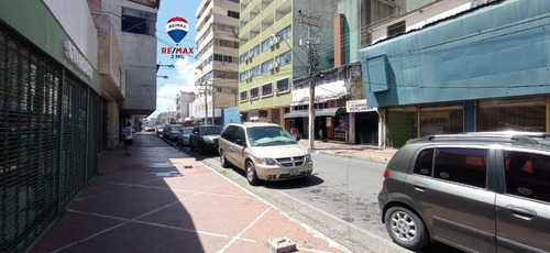Imagen 1 de 11 de Re/max 2mil Vende Amplio Local En Zona Céntrica De Porlamar - Isla De Margarita