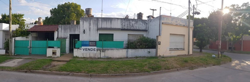 Venta De Dos Casas En Calle 15 Y 108 - Mercedes B