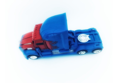 Transformeres Auto Robot Camion Convertible Luz Sonido Pilas