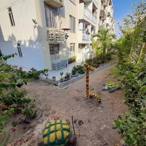 Imagen 18 de 19 de Continentes Balcon 3 Alcobas 2 Baños Piscina Parque Infantil Cancha De Futbol Salon De Eventos Negociable